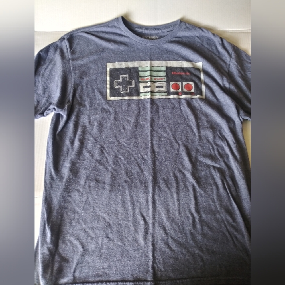 Nintendo Classic Game Controller T-Shirt
